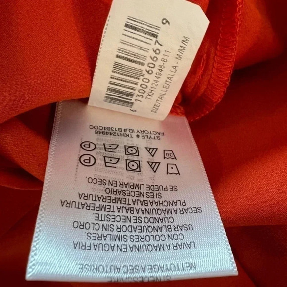 BCBGMaxAzria Burnt Orange Sleeveless Top Size Medium - Picture 10 of 10